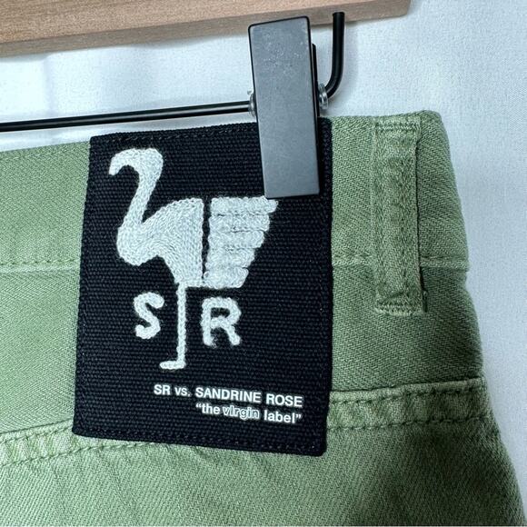 SANDRINE ROSE Army Green Short Shorts NWT in Size 30 - Picture 6 of 8